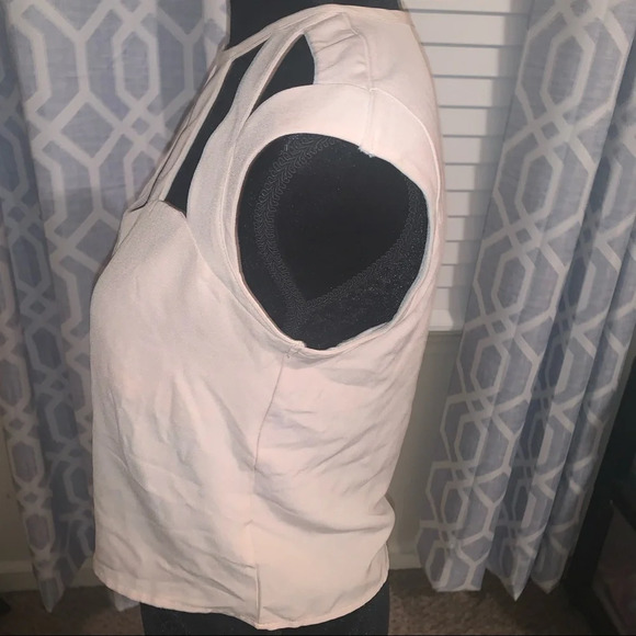 Cage front Pink Blouse - Picture 3 of 5